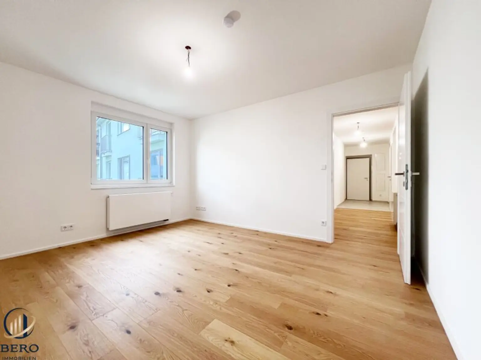 Zimmer 2 unmöbliert