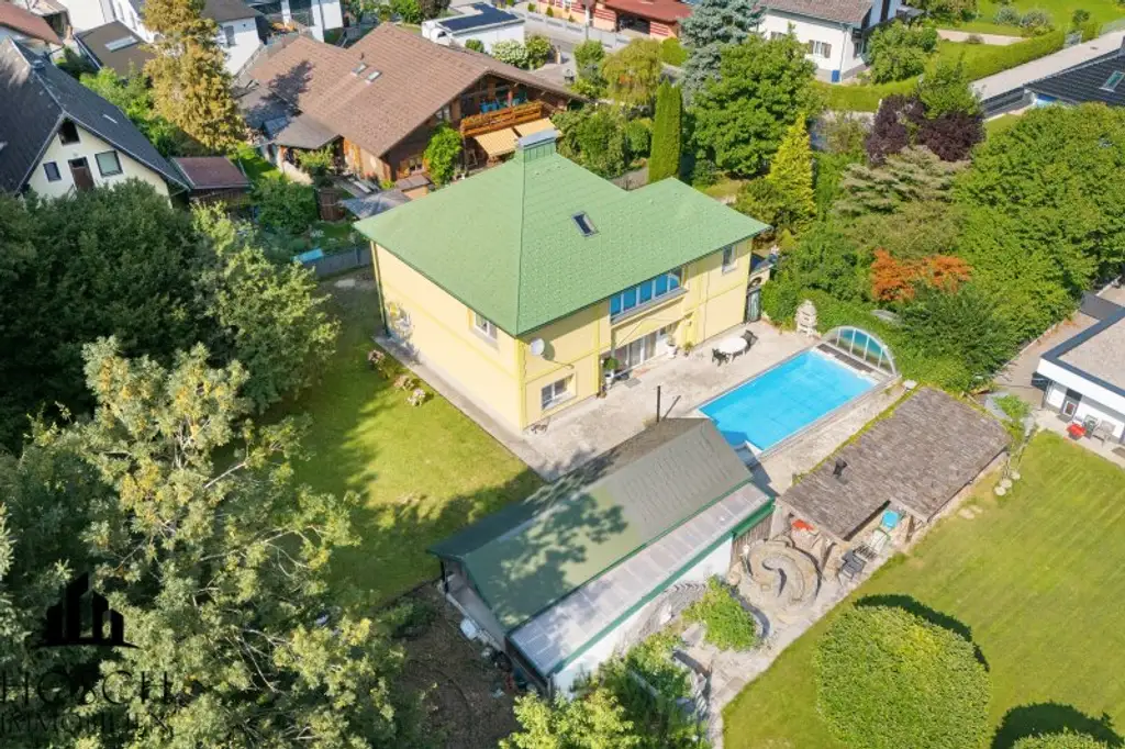 Exklusive Villa mit Parkgarten, Springbrunnen & Salzwasserpool – Ihr Wohntraum in Gresten