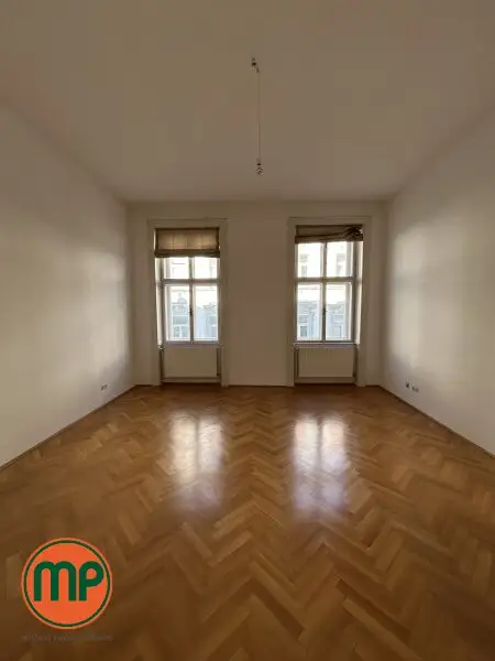 Beste Lage trifft Altbaucharme - 2 Zimmerwohnung am Schwarzenbergplatz