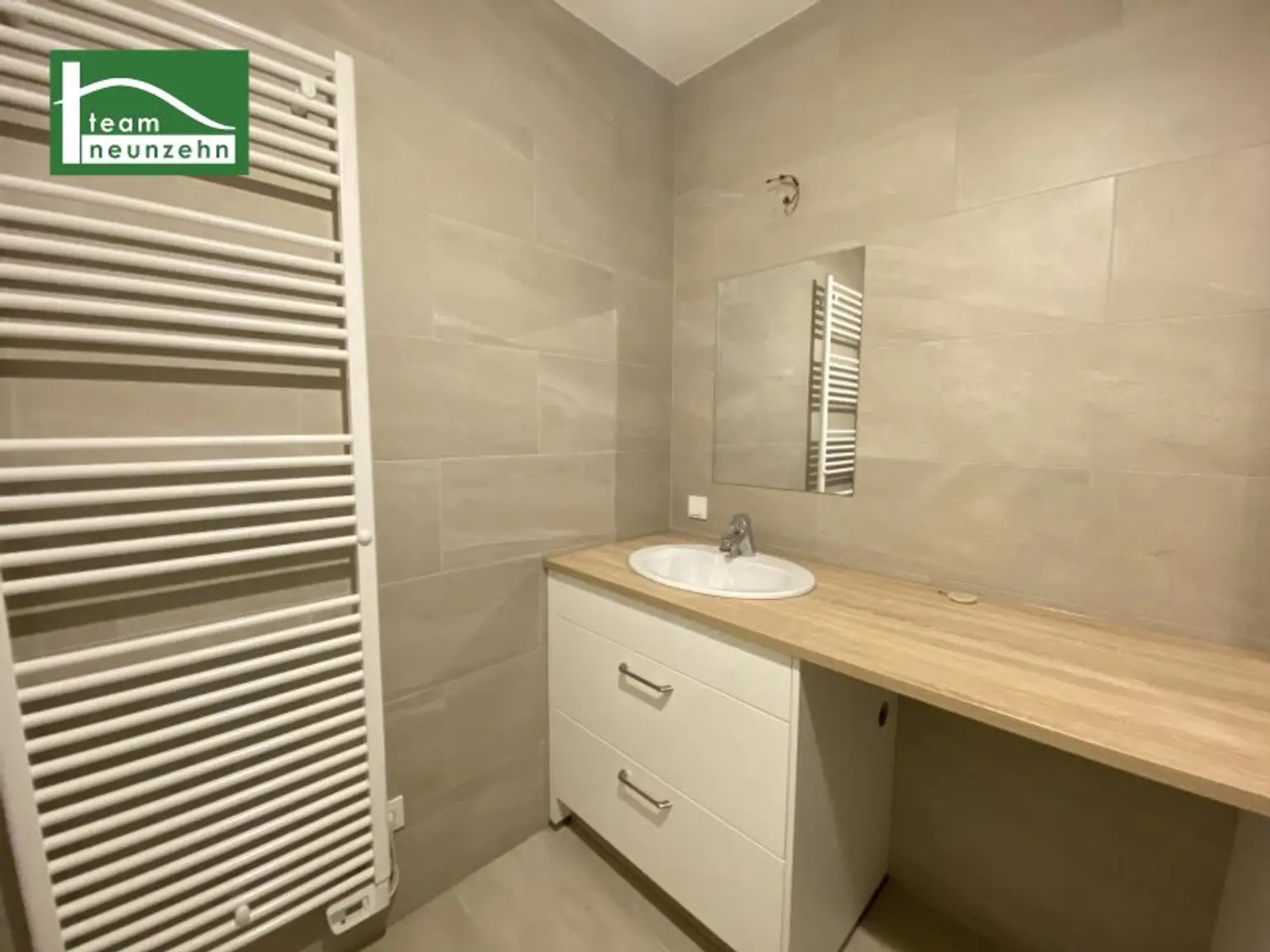 Klimatisierte Maisonette mit Dachterrasse in top Lage nahe U6, Millennium City und Donau! WG-geeignet!