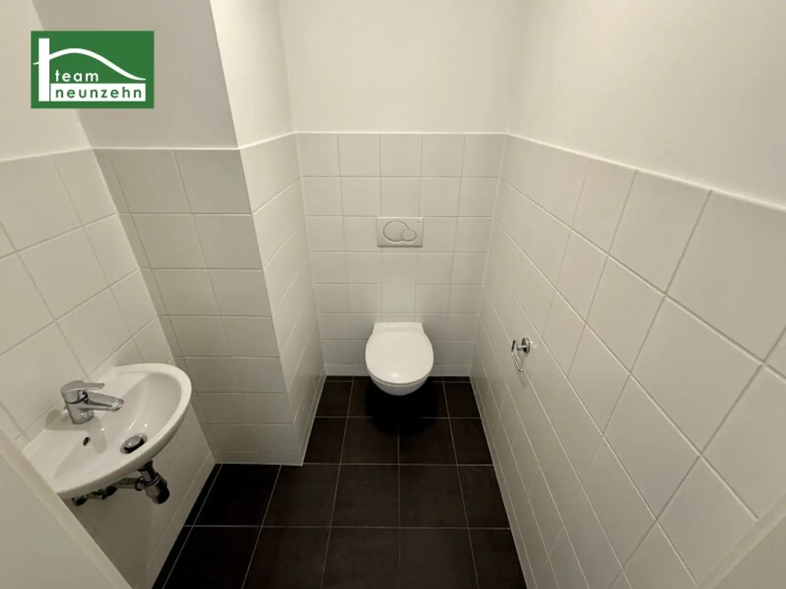 Attraktive 2-Zimmer-Wohnung mit Loggia in Ruhelage – unbefristet & bezugsbereit ab 01.09.!