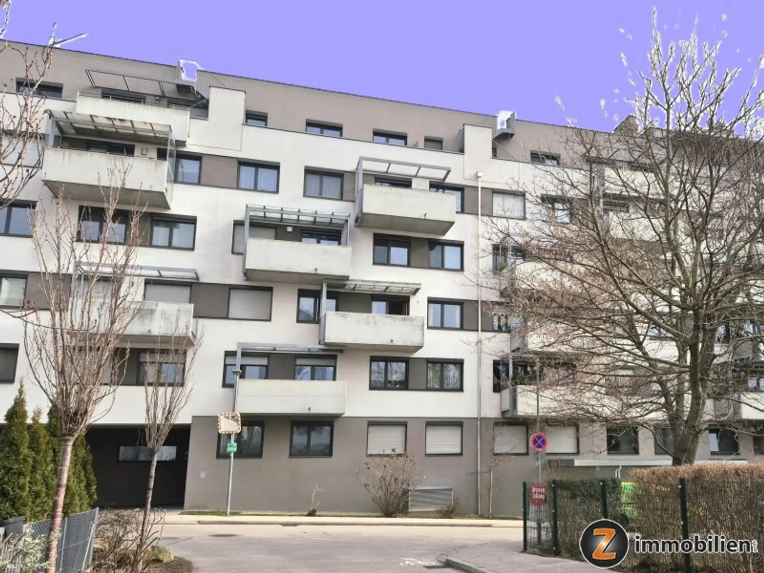 Blick zur Wohnanlage