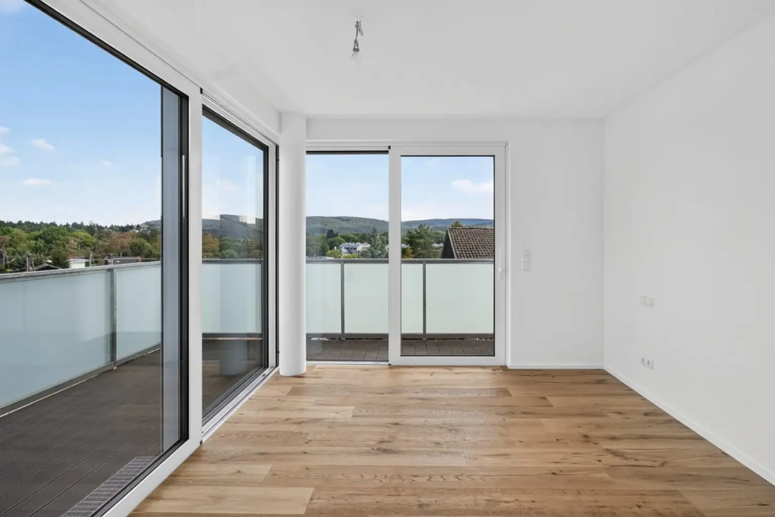 M | THE GREEN 15 ++ EXKLUSIVE MAISONETTE mit AUSBLICK | Prima Service Immobilien