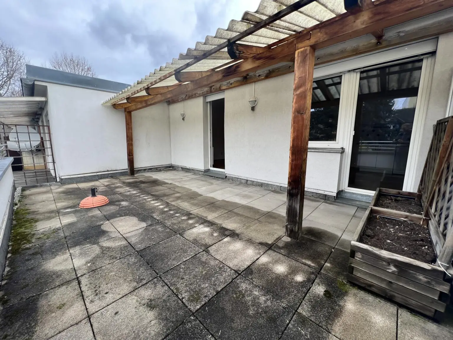 20230327_091929823_iOS