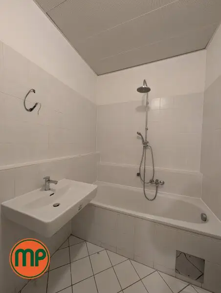 3-Zimmer-Domizil in klassischem Wiener Architektur-Juwel