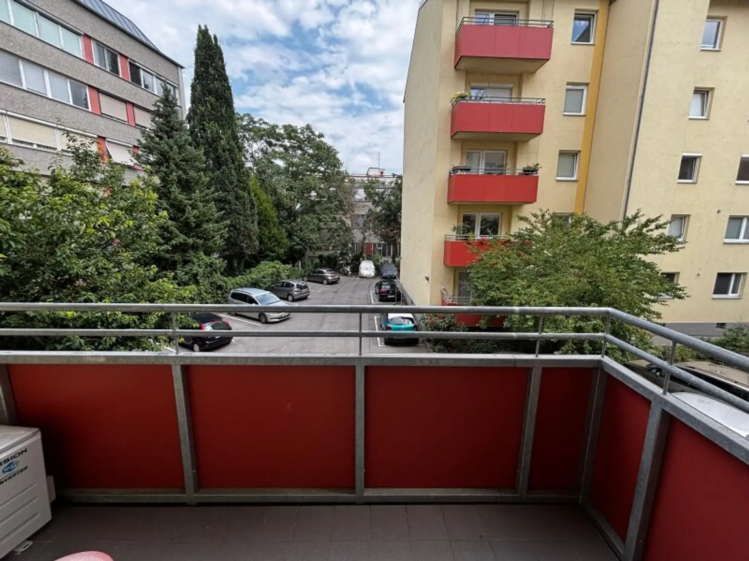 Charmante 2-Zimmer-Wohnung mit Balkon – Wohnen im Herzen eines der begehrtesten Erholungsgebiete Wiens