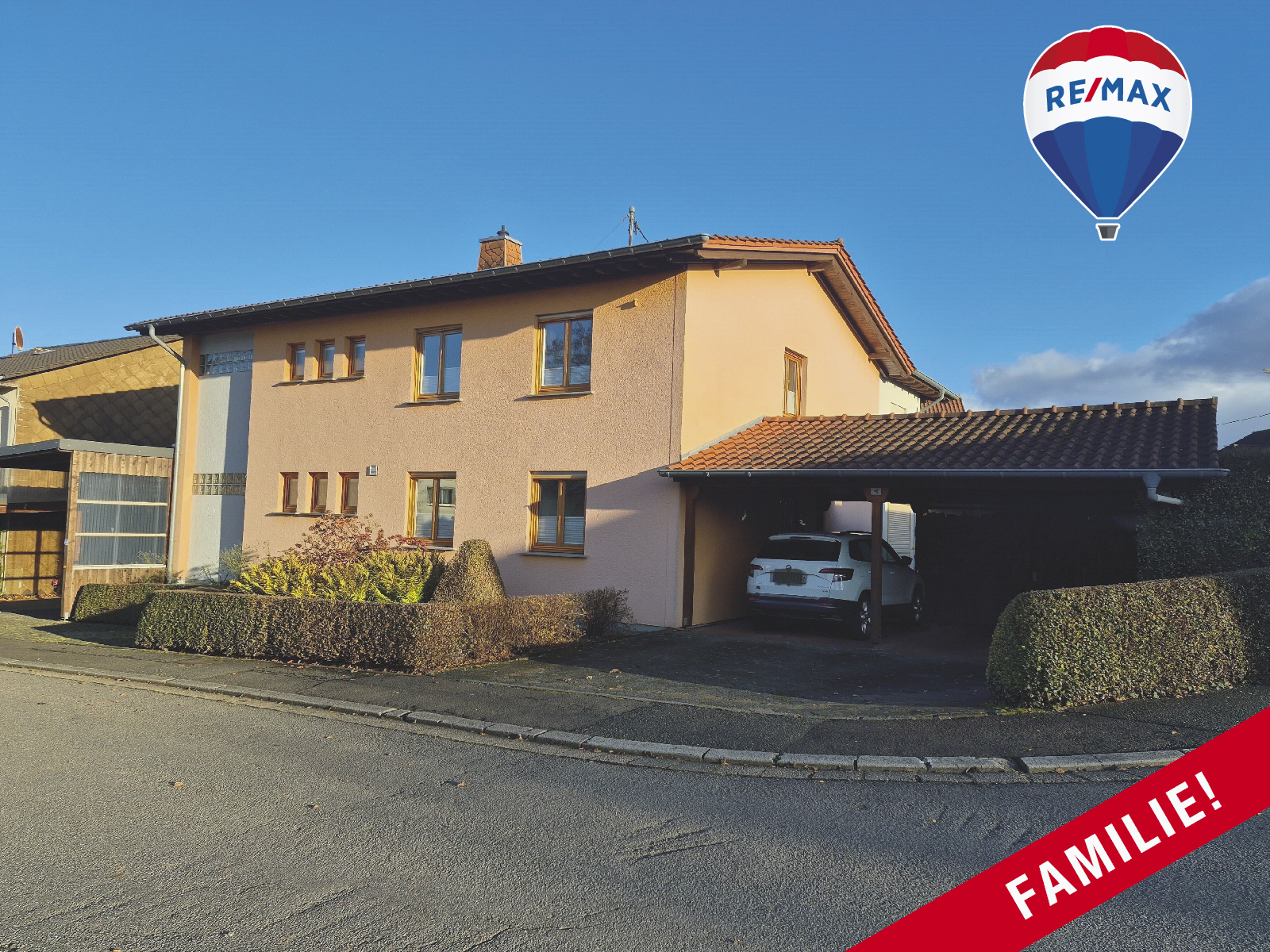 GLÜCK ist in DEINEM ZUHAUSE...
Zweifamilienhaus in BLIESEN