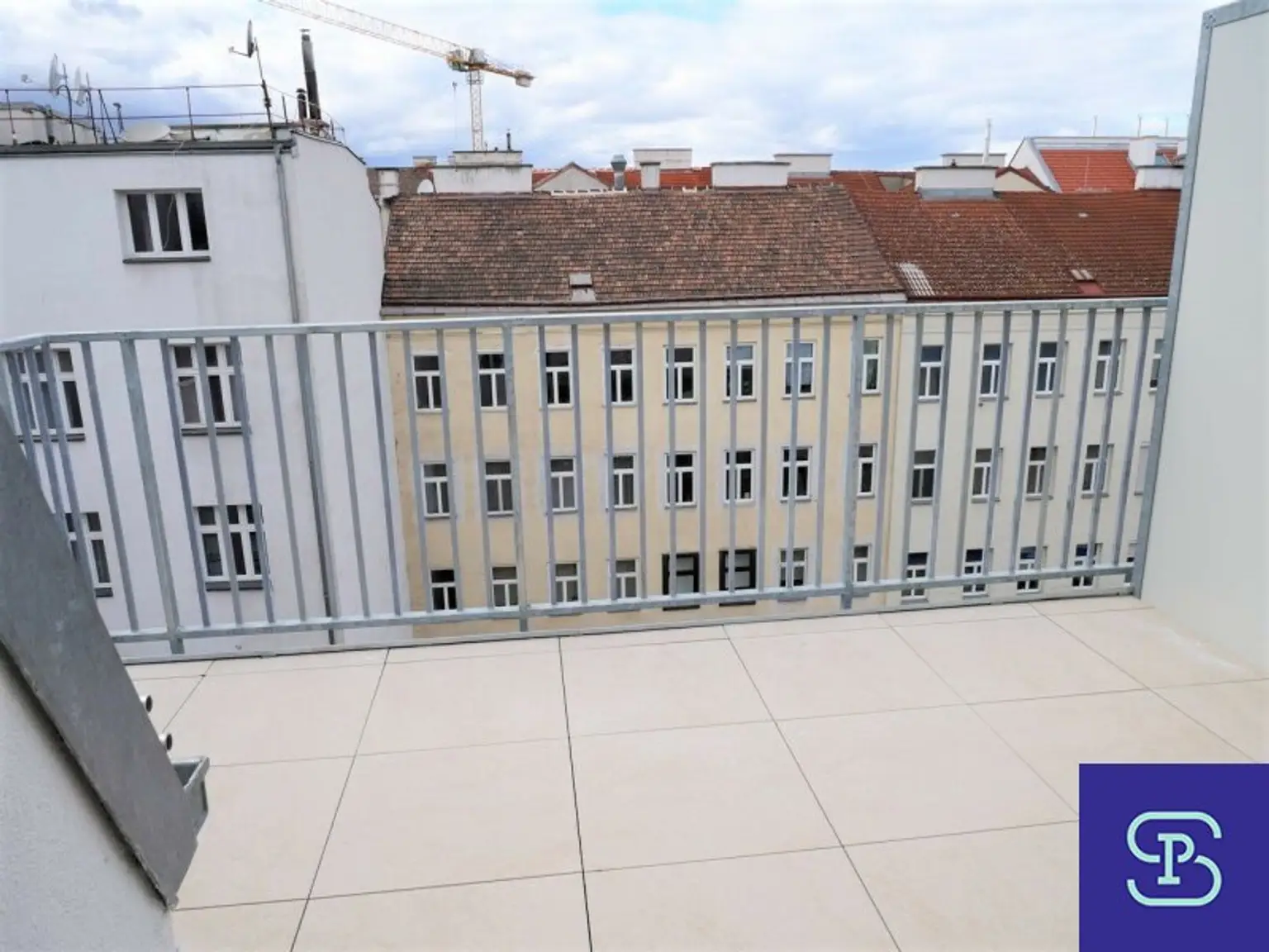 Provisionsfrei: Klimatisierte 35m² DG-Wohnung + 9m² Terrasse mit Einbauküche - 1100 Wien