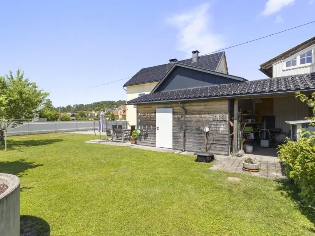 Tolles und schönes 150m² Einfamilienhaus mit Garage und Nebengebäude in Eberndorf