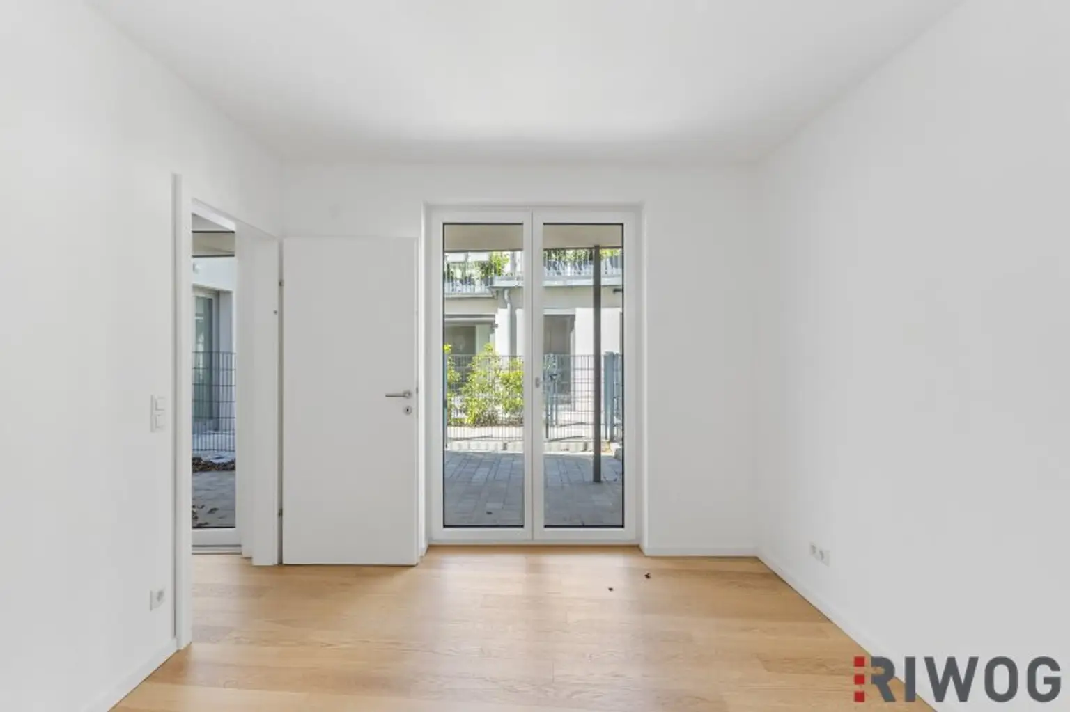 4-Zimmer Terrassenwohnung mit hochwertiger Ausstattung in ehemlaigen Fuhrwerkhaus