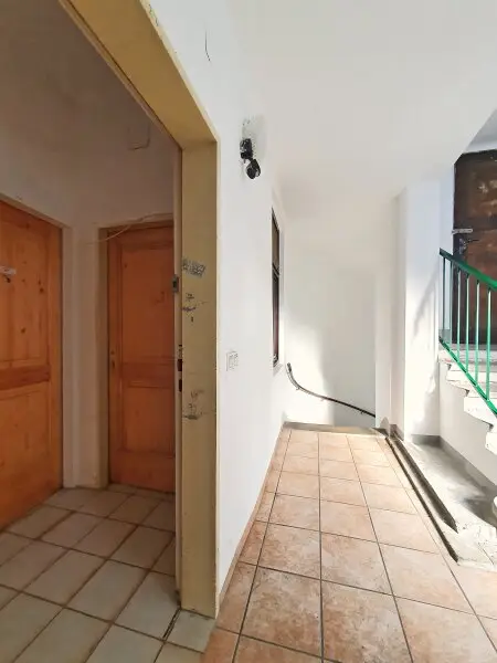 Zwei nebeneinanderliegenden Wohnungen