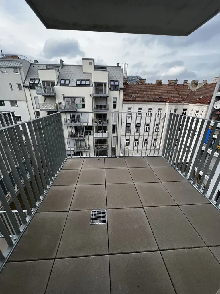 Smart geschnittene 1,5-Zimmer-Wohnung mit Balkon in zentraler Lage