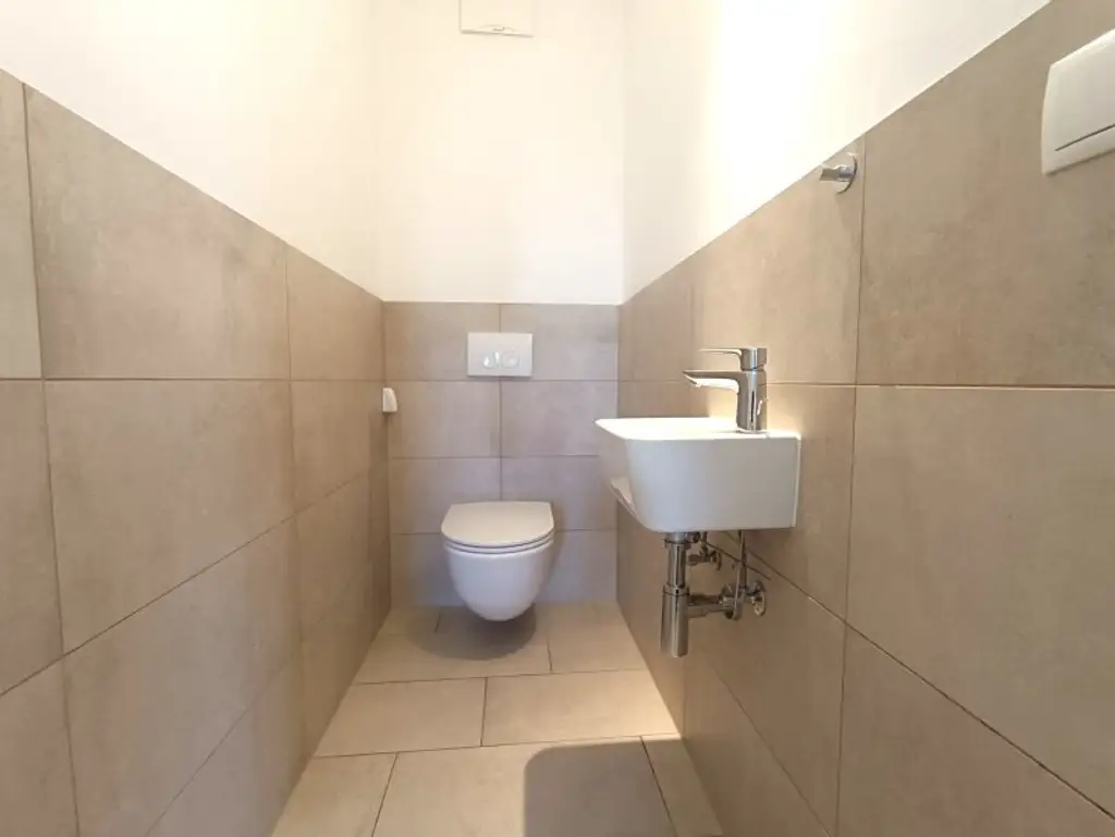 Neubau! Siedlung Rustenfeld! 4-Zimmer Wohnung mit traumhaftem Ausblick auf rund 103 m² mit Balkon!