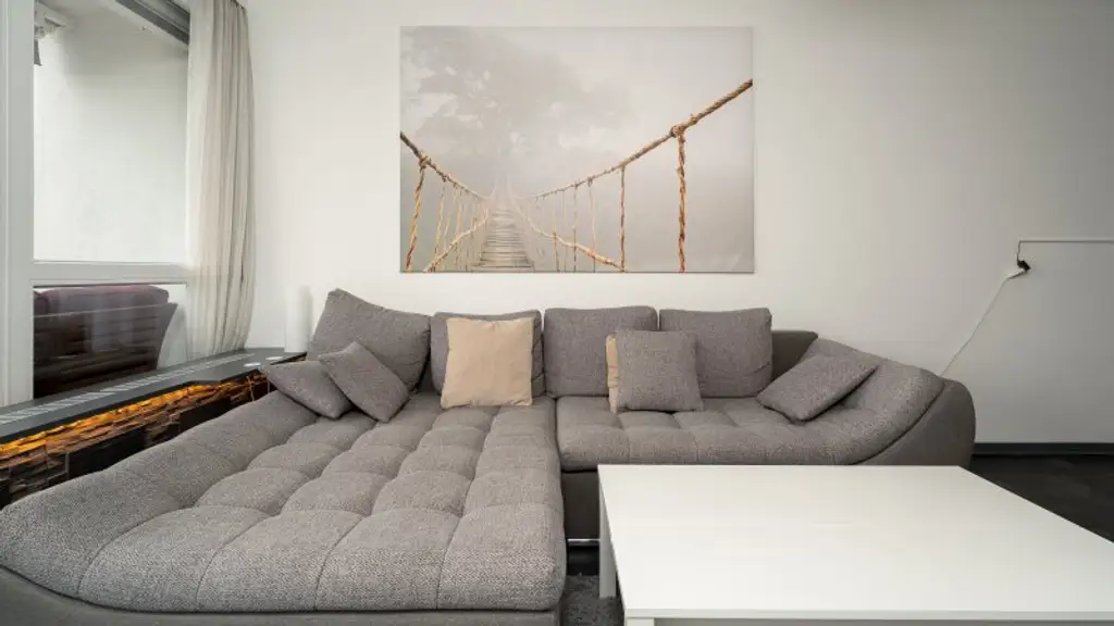 TOP Dachgeschosswohnung im Zentrum von Gänserndorf!