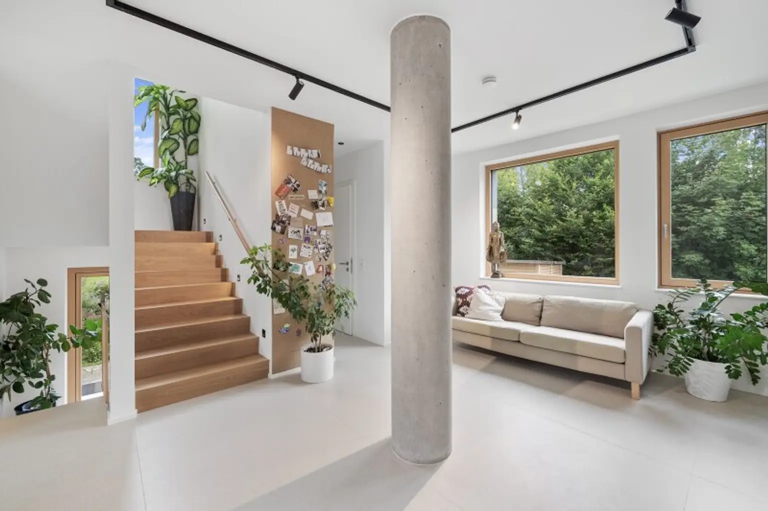 Exklusives Einfamilienhaus mit Blick auf das Sacré Coeur in Pressbaum
