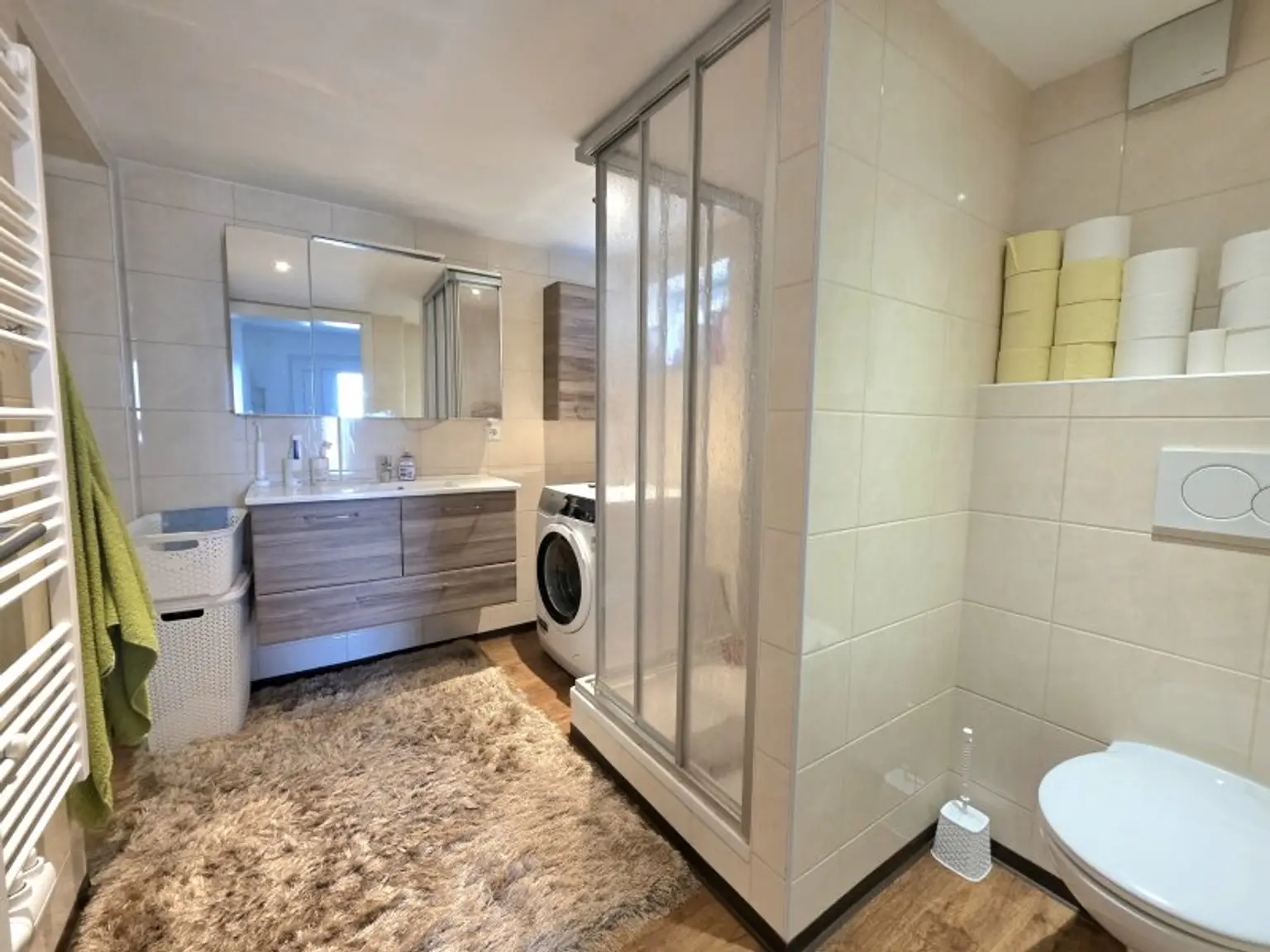 Einliegerwohnung - Badezimmer