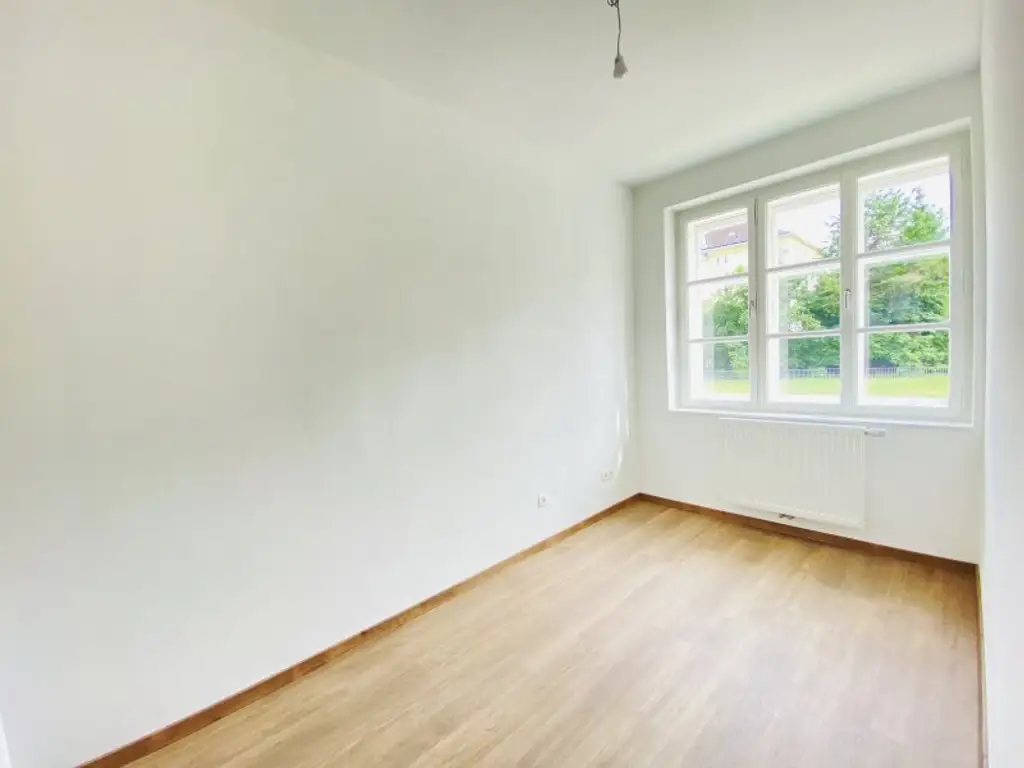 Licht und klare Linien prägen das Ambiente dieser Wohnung - GEFÖRDERT!