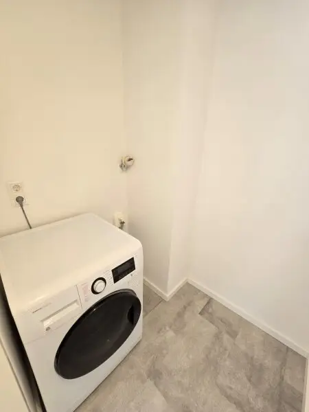 Neu renovierte 3-Zimmer-Wohnung – perfekt für WG