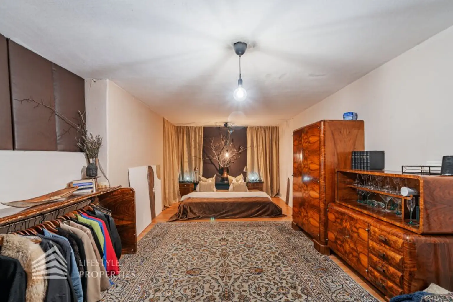 Luxuriöse Parkvilla mit einzigartigem Fernblick am Kahlenberg