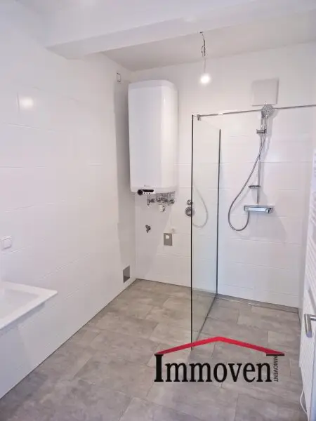 FINANZIERUNGSAKTION* - Erstbezug und Ruhelagein Mariatrost: moderne 3-Zimmerwohnung mit Terrasse und 2 Tiefgaragenplätze