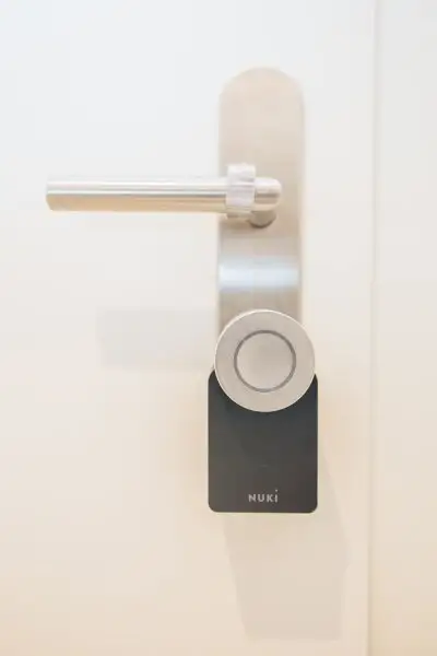 PROVISIONSFREI I SMART-LIVING I STYLISCHES PENTHOUSE I KLIMA I SONNENTERRASSE I OFFENE DESIGN-KÜCHE I ELEGANTES BAD MIT REGENDUSCHE I PROJEKT WOHNEN