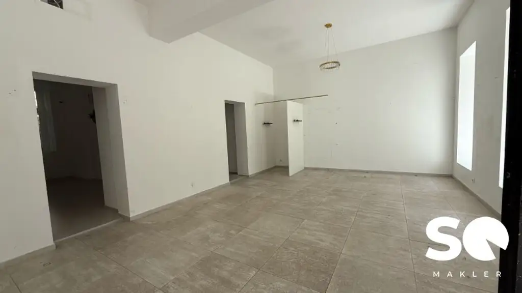 --- GESCHÄFTSLOKAL AM ALLERHEILIGENPLATZ ---