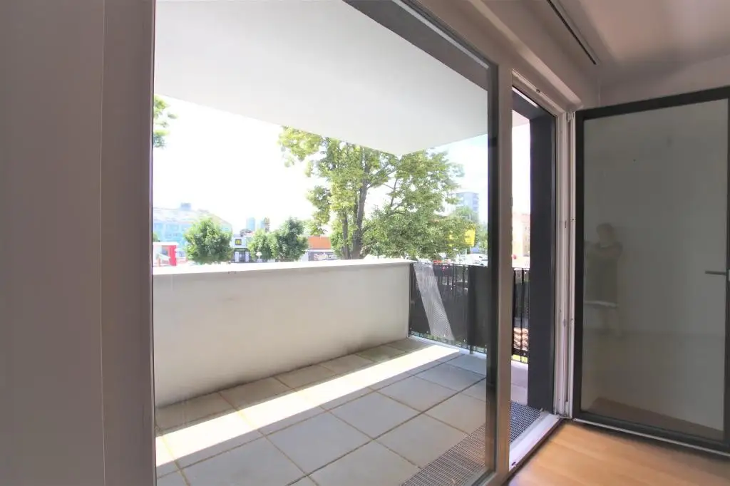 Modern, hell, großer Balkon und Alte Donau ums Eck! -2 Zimmer mit guter Anbindung