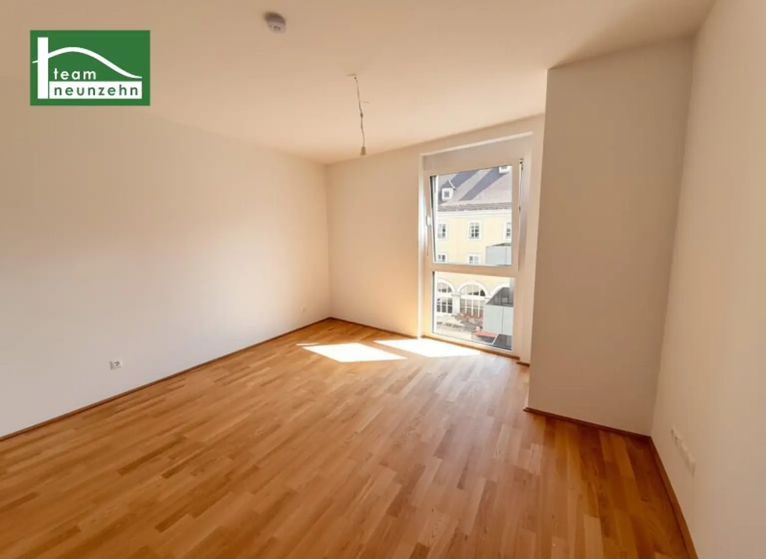 Moderne 2-Zimmer-Wohnung in idealer Lage! Karmeliterhof - Neubauwohntraum beim Rathausplatz. - WOHNTRAUM