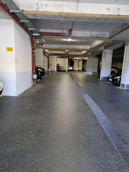 Gepflegte Terrassenwohnung in Hirtenberg: 51m² mit Balkon und Stellplatz!