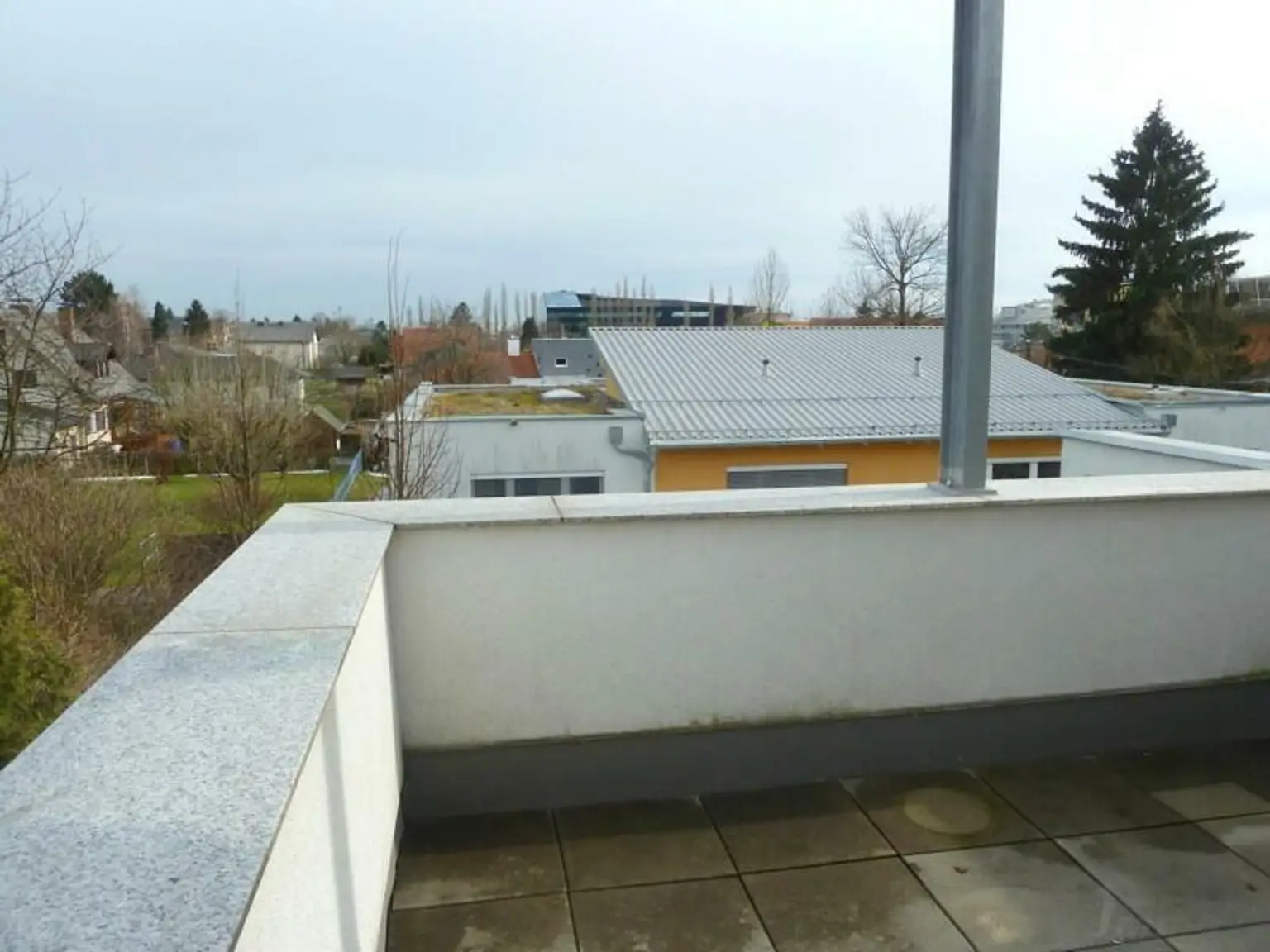 Provisionsfrei: Penthousewohnung mit Terrasse  in sonniger Grünruhelage