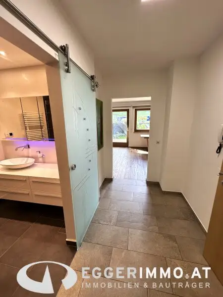 5710 Kaprun: Rent: Garden Apartment; Falkenbachwandgasse, 3-room apartment on 2 floors, partially furnished! Fireplace! Parkingplace