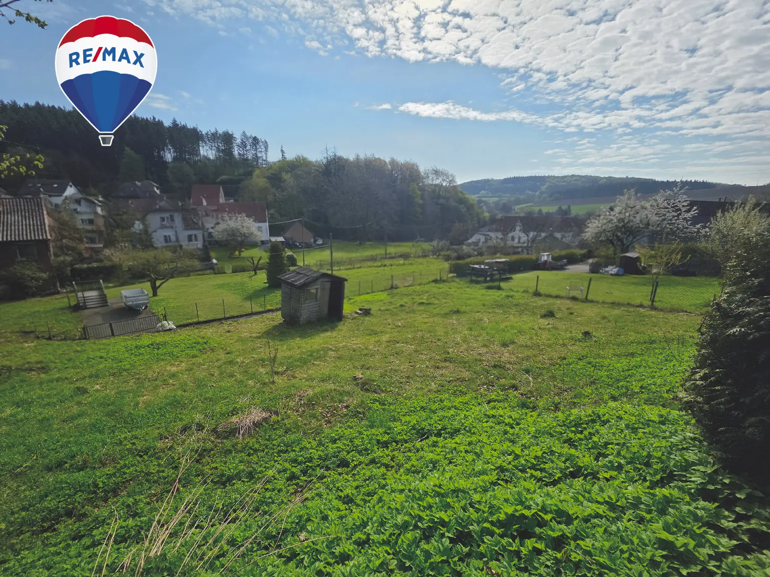 Ihr Projekt beginnt hier...!
Wohnen im Grünen: Sonniges Grundstück in naturnaher Umgebung