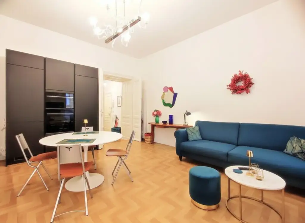 STILVOLLE CITY-WOHNUNG - Nähe Café Sperl und Naschmarkt