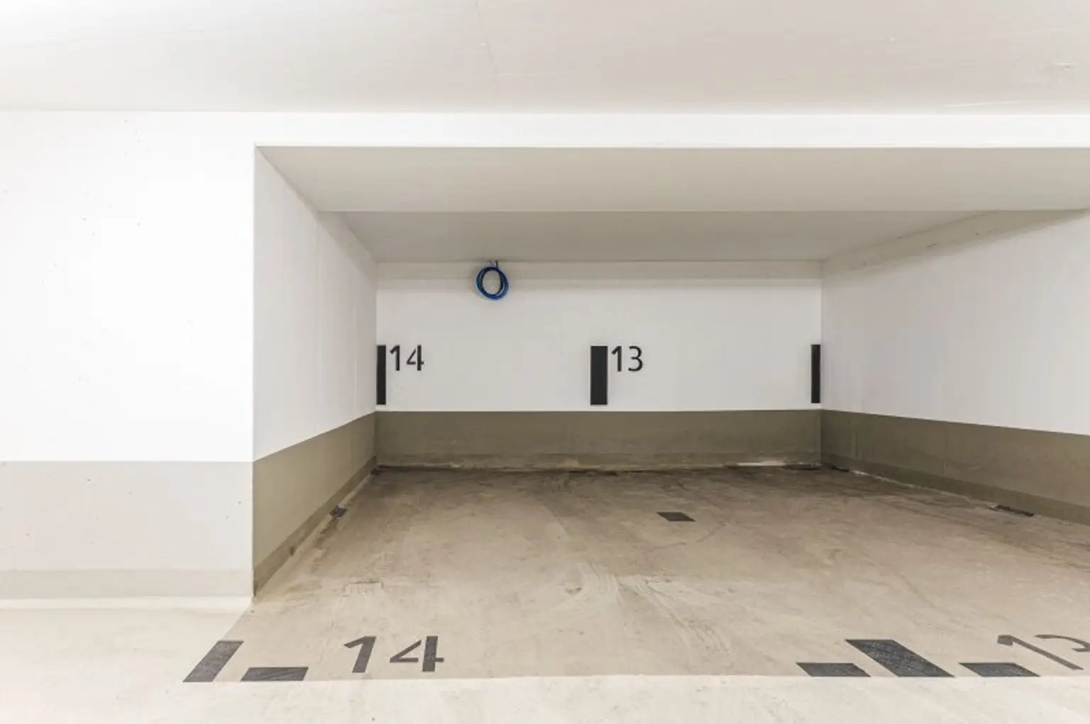 Erstbezug! Großzügige 3-Zimmer-Wohnung mit 2 Terrassen inkl. Stellplatz zu vermieten!