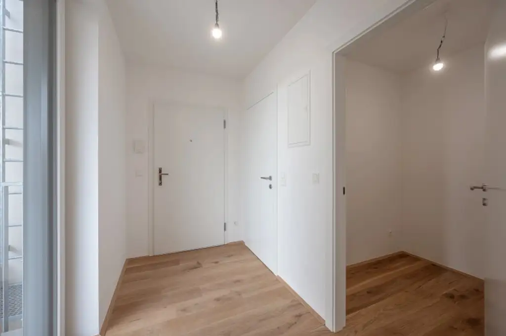 ++FonteFlats++ Fantastischer 4-Zimmer Dachgeschoss-ERSTBEZUG mit tollem Balkon