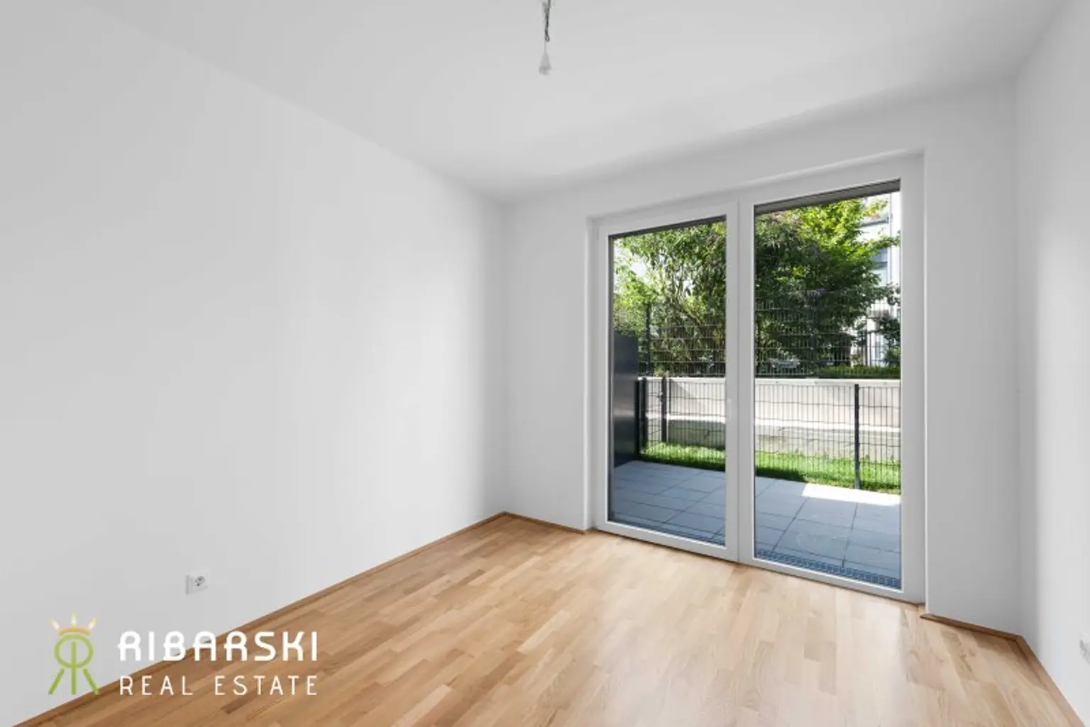 PROVISIONSFREI inkl. 1 TG Platz - Wohnen in Verbundenheit - Raumwunder mit großer nordseitiger Terrasse - B Top 1