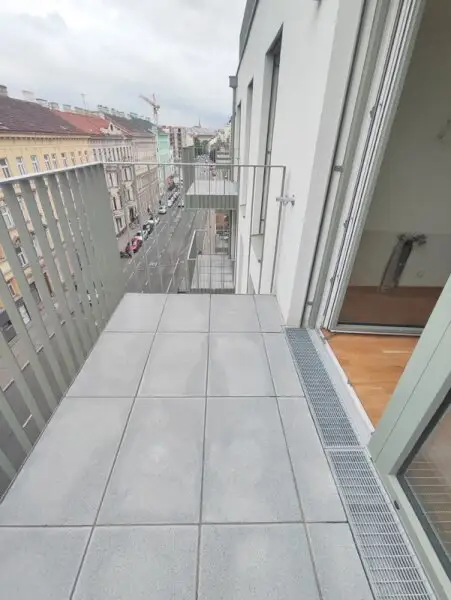 Modern wohnen in Meidling! Neubau 2-Zimmer-Erstbezug mit Balkon im 5. Liftstock - Top58