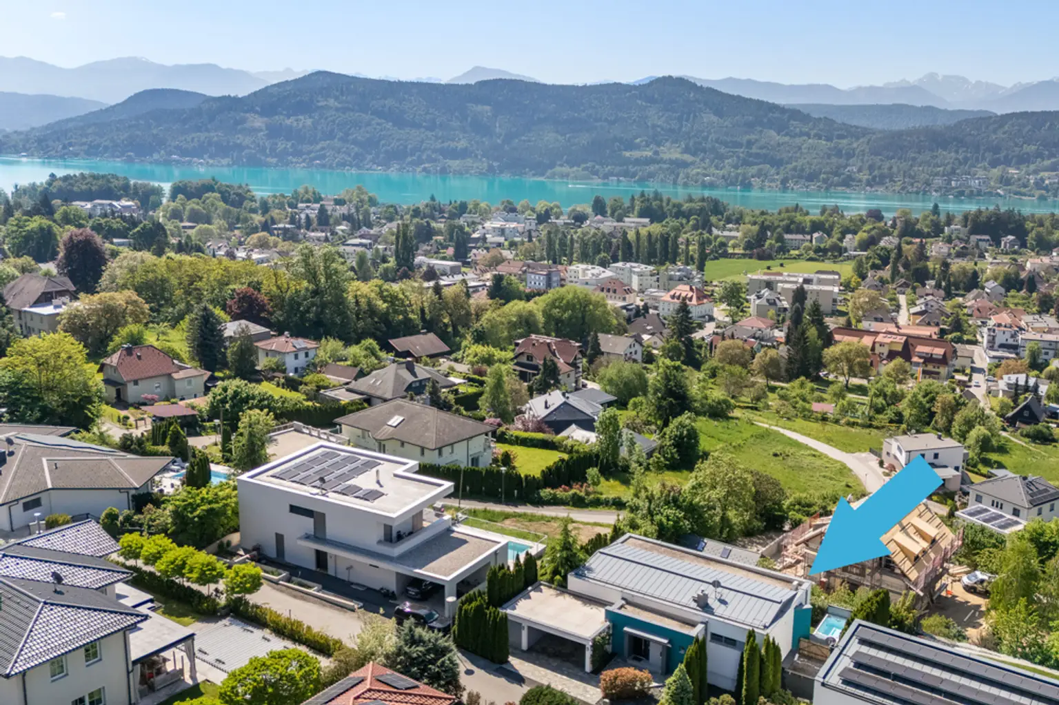 Architektenvilla mit Seeblick