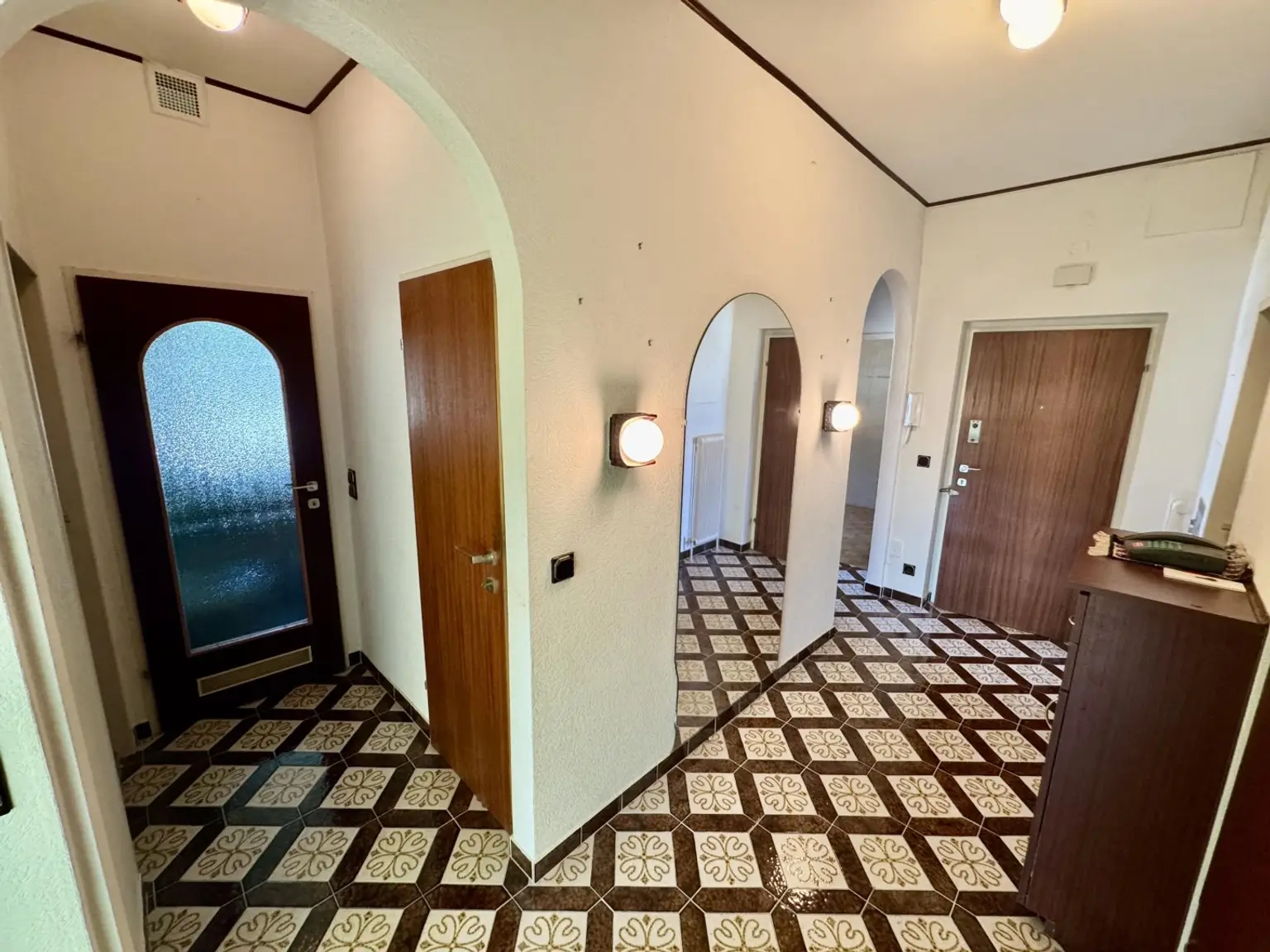 85m² in Mauer – 75m² Privat-Terrasse, 16m² Balkon & Tiefgarage!
