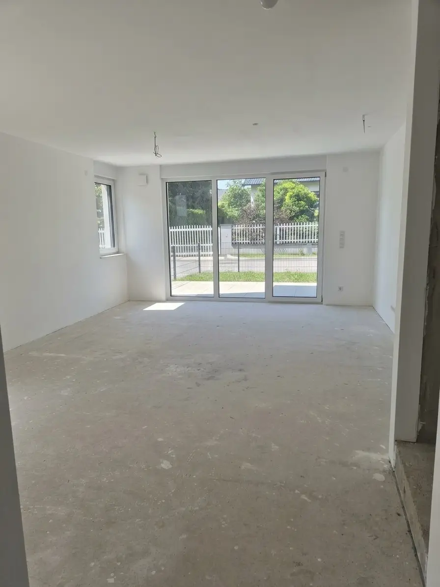 Neubau - Tolle Doppelhaushälfte belagsfertig - Neufelder See schnell erreichbar!