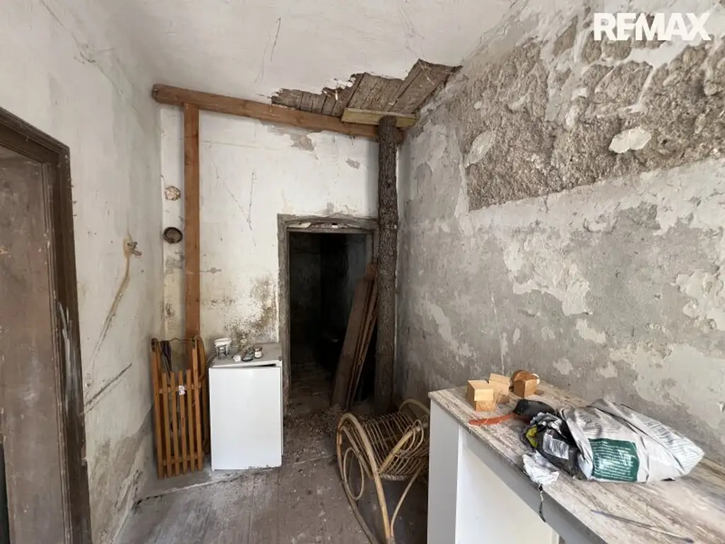 Schlossblick! Charmantes Einfamilienhaus in Gloggnitz am Silbersberg!!