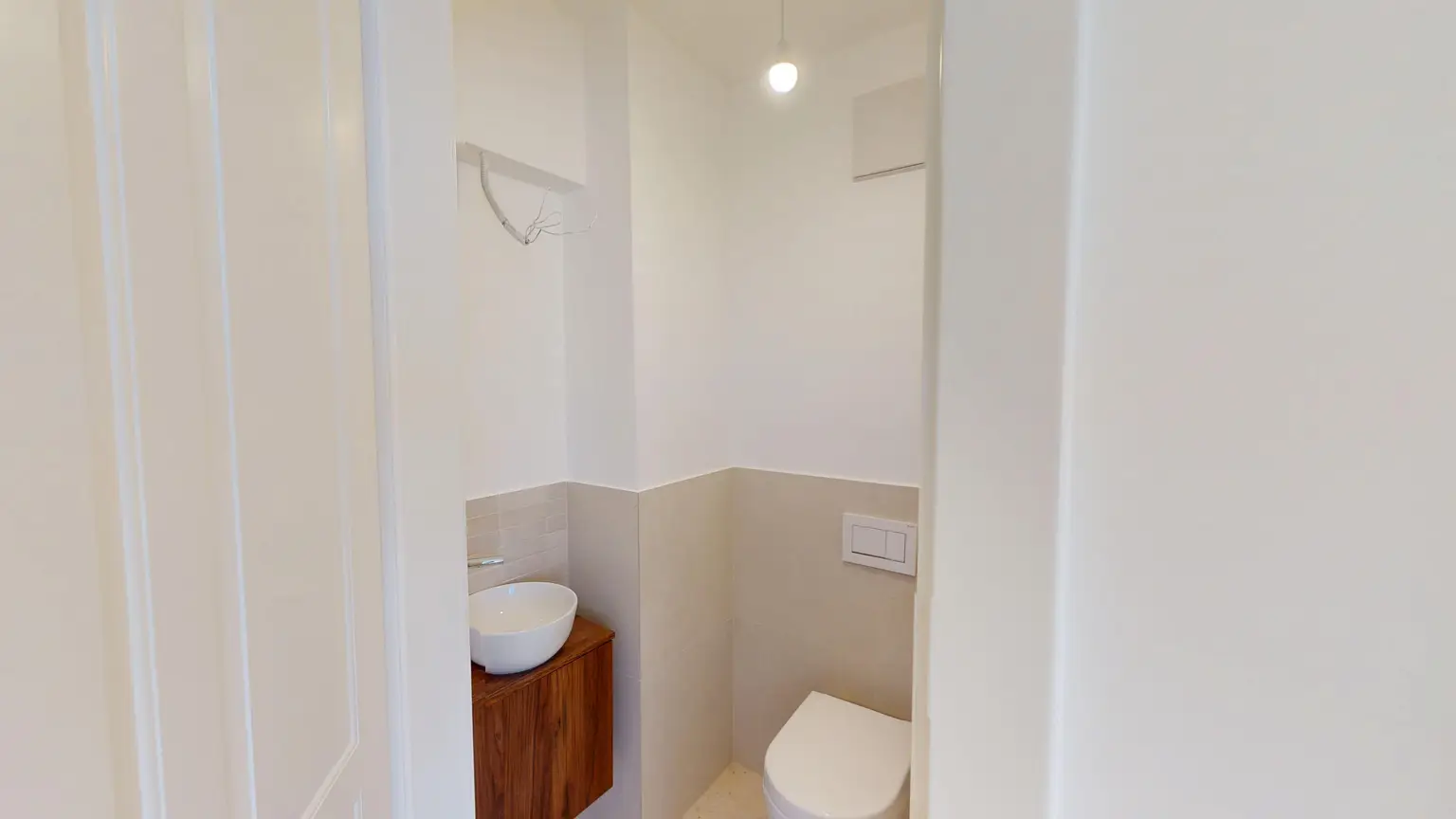 Traumhafte Dachwohnung im Hietzinger Cottage I Altbaujwel