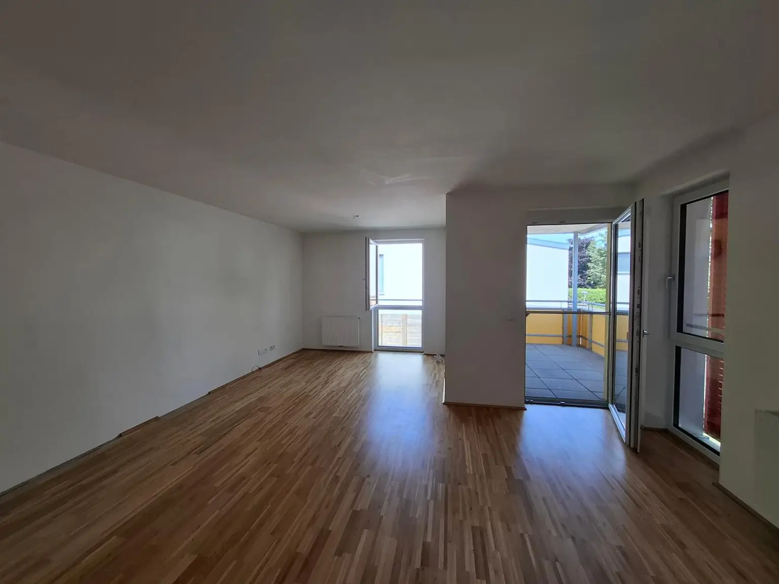 Luftenberg/Statzing: 2-Zimmer-Wohnung im 1. OG mit Parkplatz in der Tiefgarage und Außen-Parkplatz zu vermieten