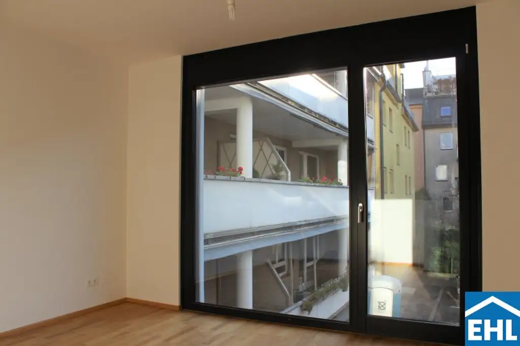 Traumhafte 2-Zimmer-Wohnung mit Balkon in Ober St.Veiter!