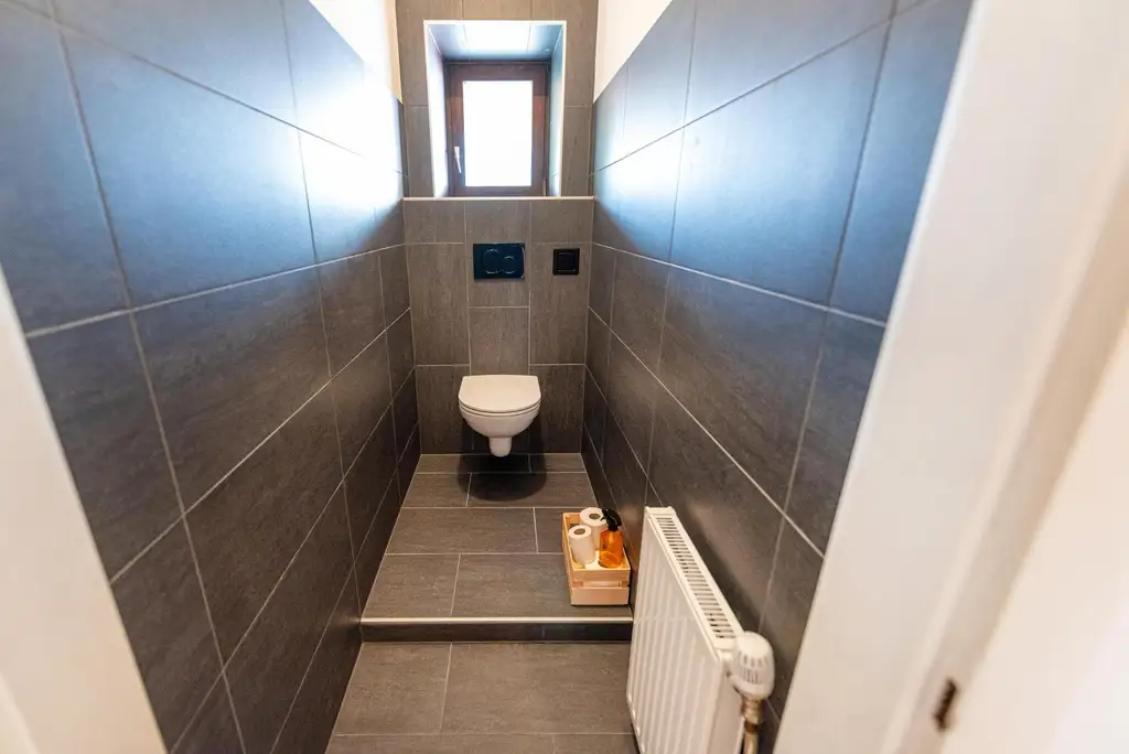 Zwei besondere Wohnungen in historischem Gebäude - 178 m² und 49 m² im Zentrum von Scharnstein mit schönem Ausblick und Garage!