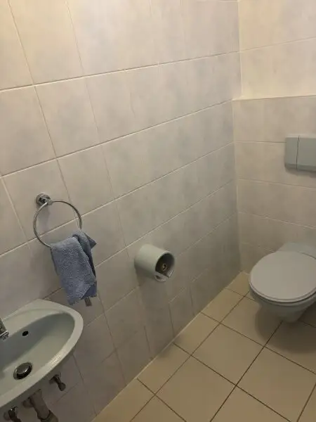 Exklusives Traum-Anwesen mit Naturteich und Gästehaus