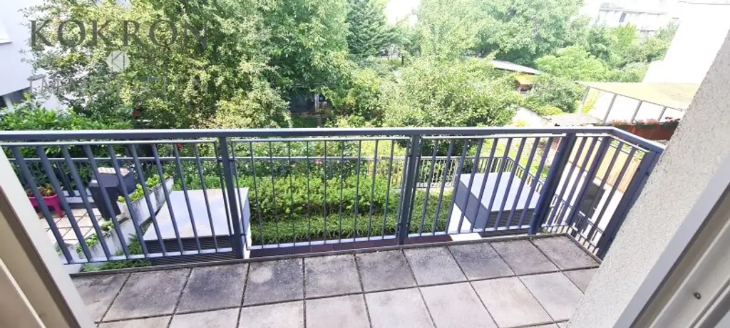 Willkommen in Ihrem neuen Familienidyll-perfekter Grundriss trifft Balkon und Loggia