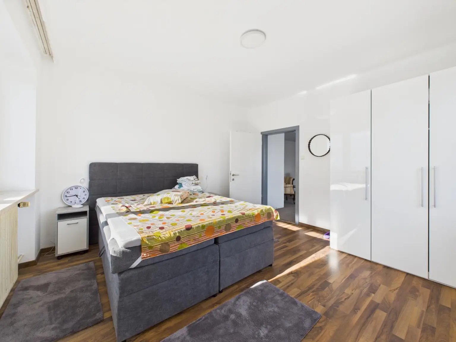 Kernsaniertes Anlageobjekt mit großzügigen Büroflächen und Wohneinheiten in 4050 Traun