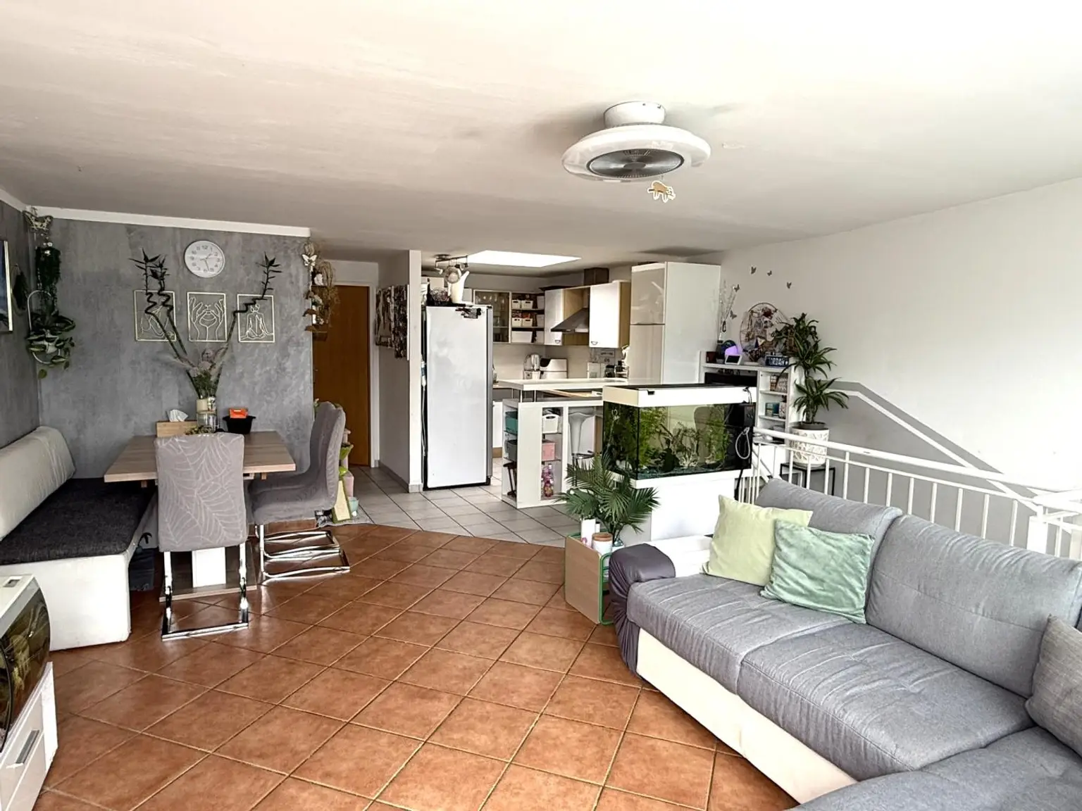 Attraktive  3 Zimmer-Maisonette-Wohnung mit Dachterrasse in Uninähe
