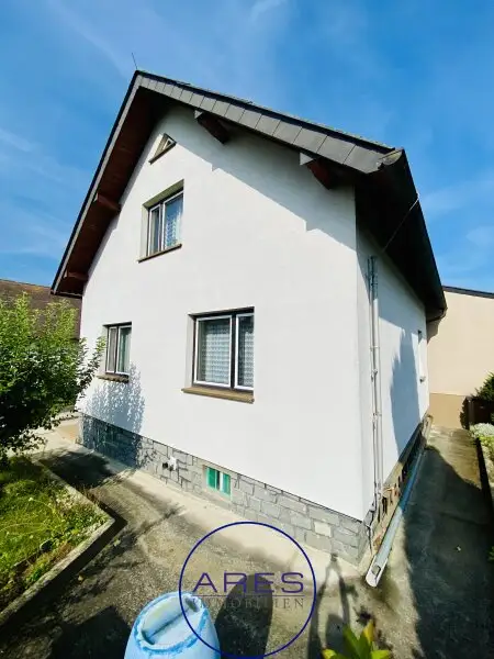 Einzigartige Gelegenheit in Ehrendorf bei Gmünd - Zwei Einfamilienhäuser - zum Preis von Einem